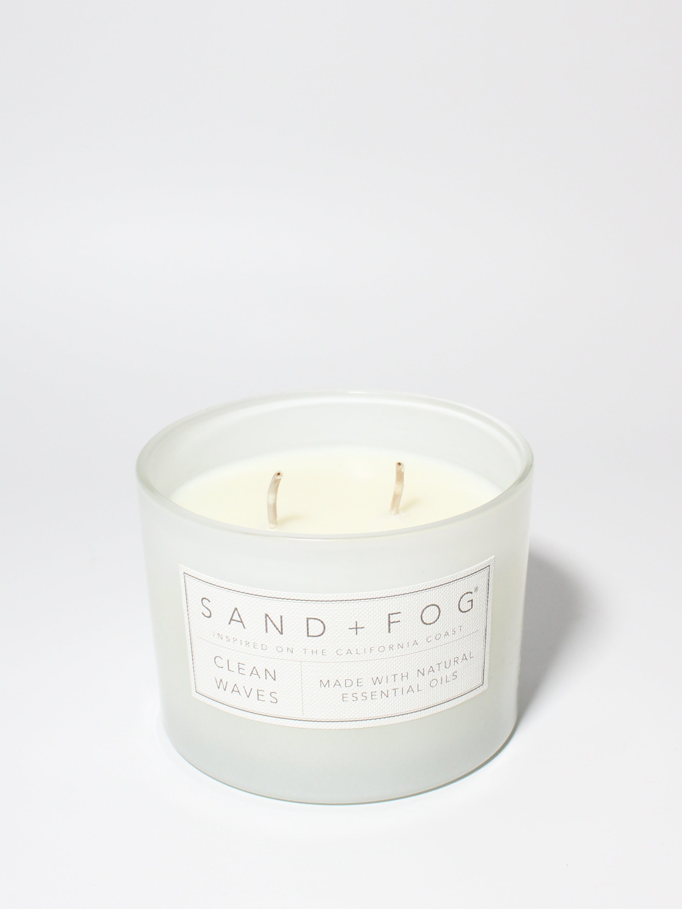 Clean Waves 12 oz scented candle White Vessel with Wood Carved Lid