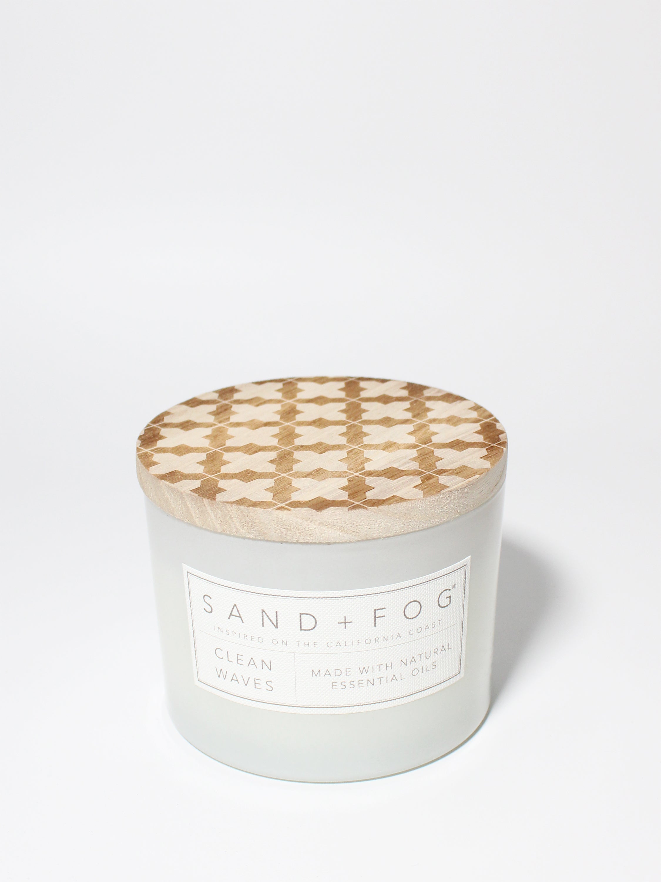Clean Waves 12 oz scented candle White Vessel with Wood Carved Lid