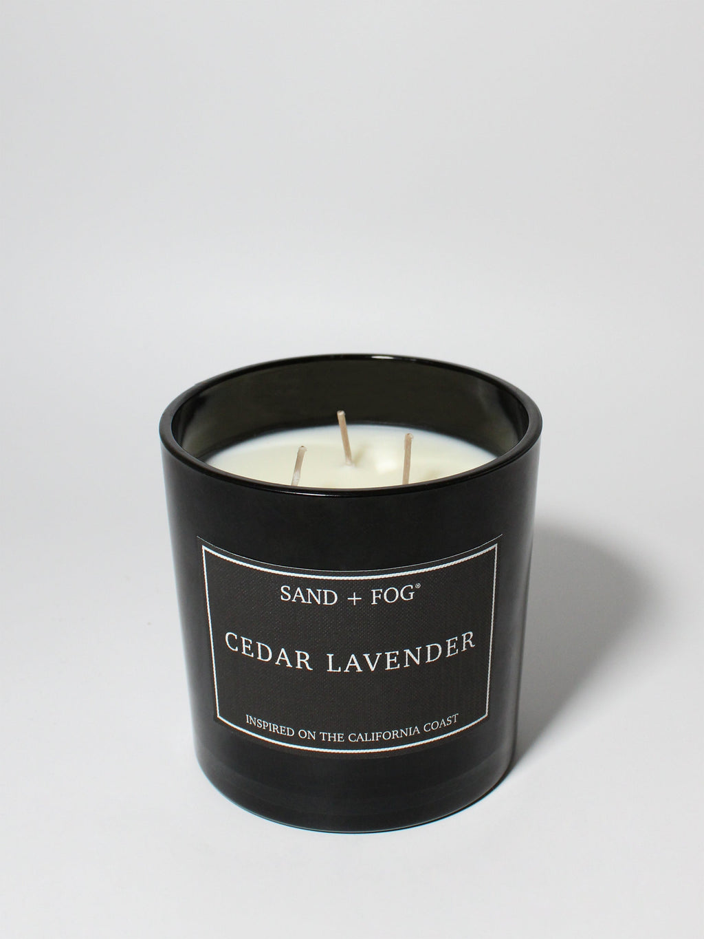 Cedar Lavender 21 oz scented candle Black vessel with Wood lid