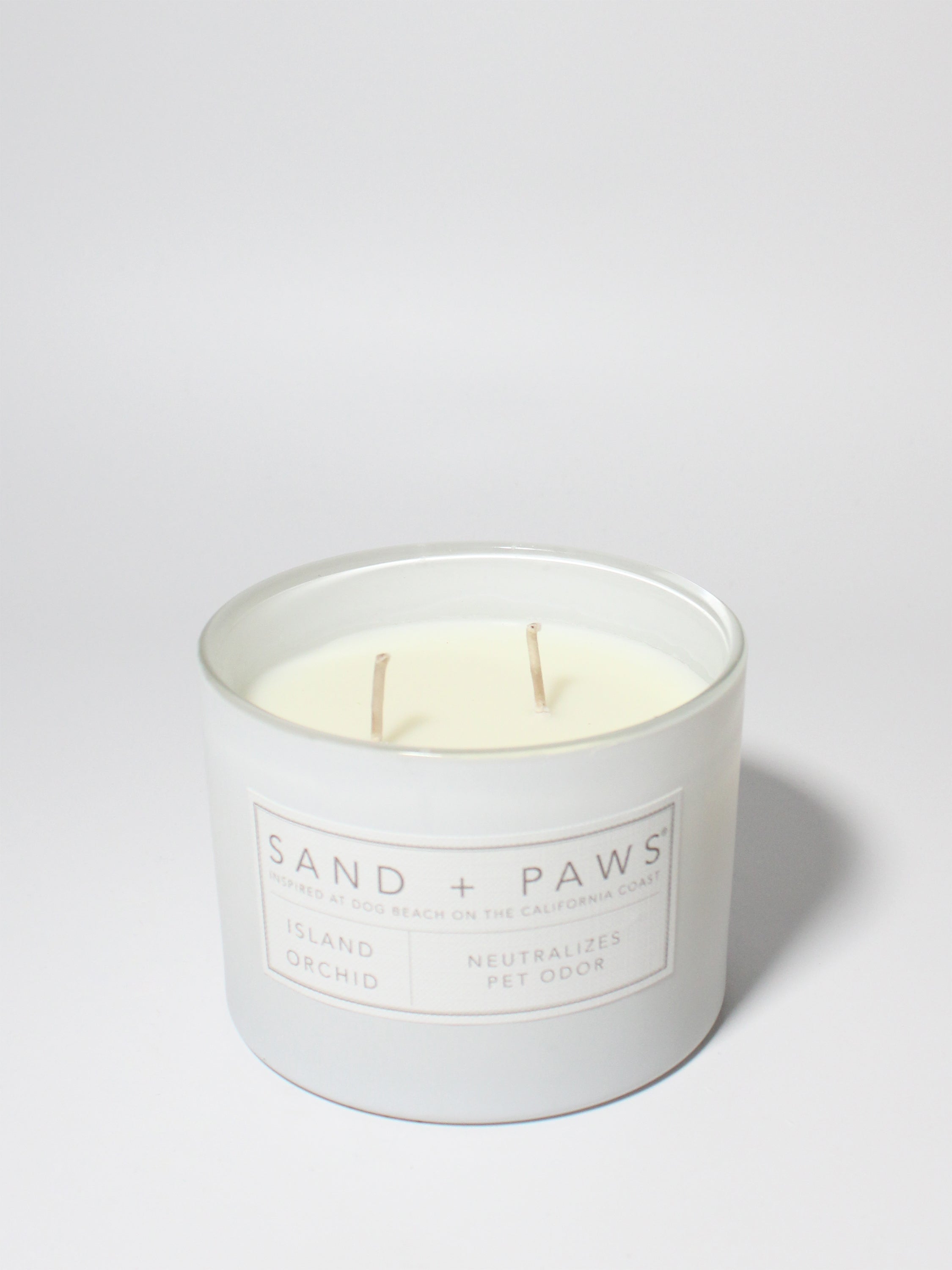 Sand + Paws Island Orchid 12 oz scented candle White Vessel with Painted I heart U lid