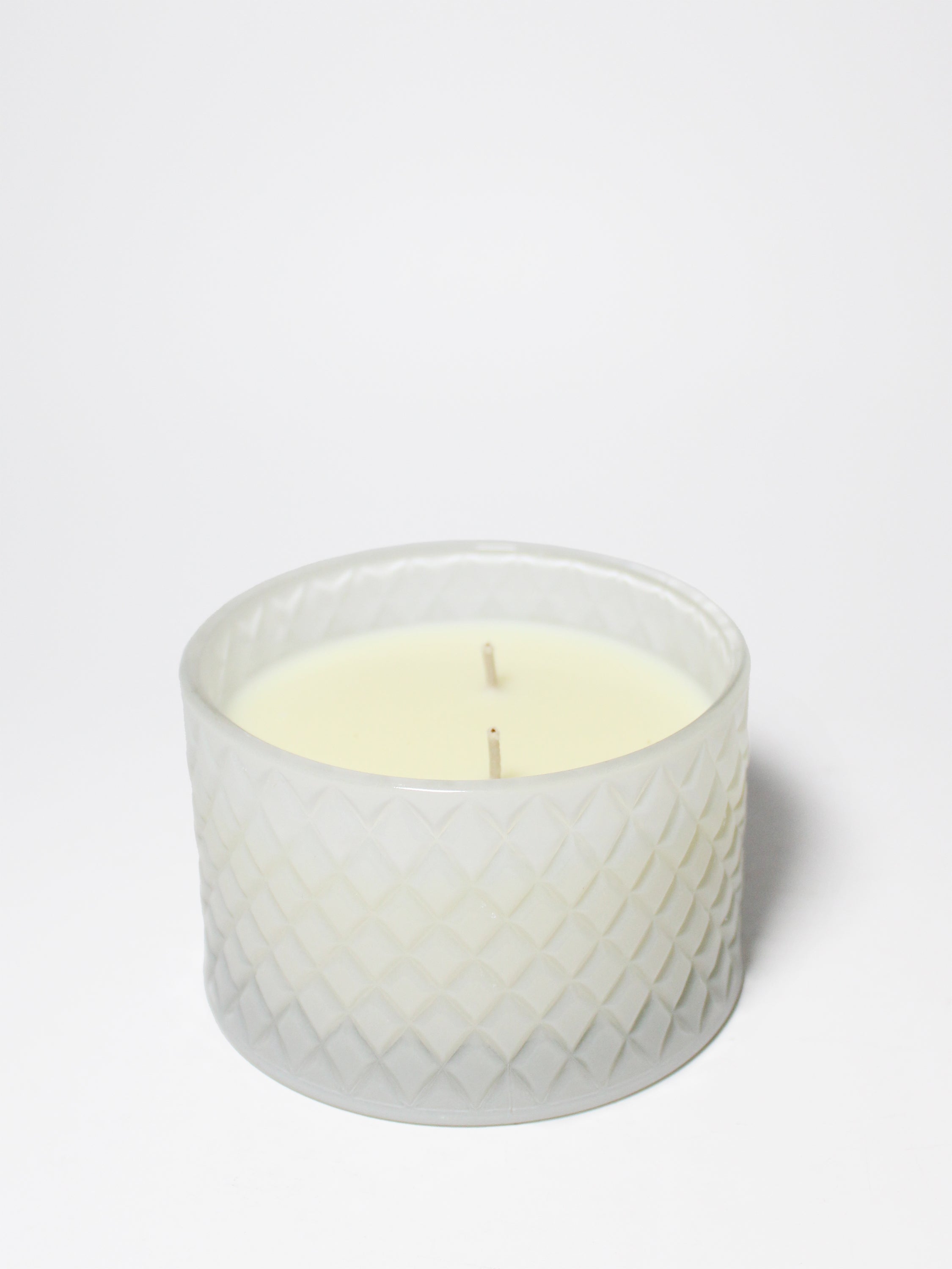 Tropical Citrus 9.5 oz scented candle