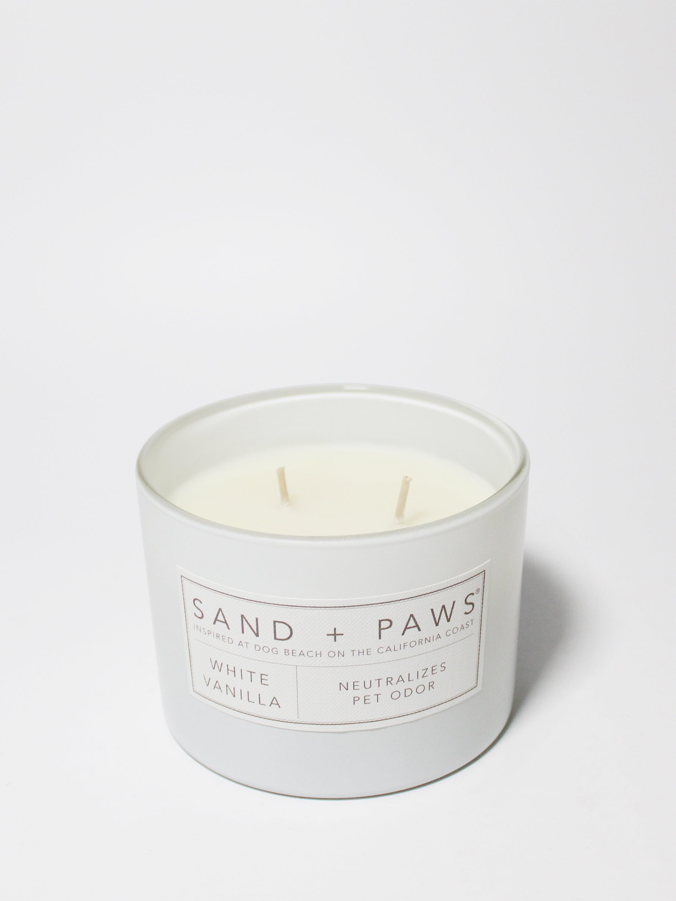 Sand + Paws White Vanilla 12 oz scented candle