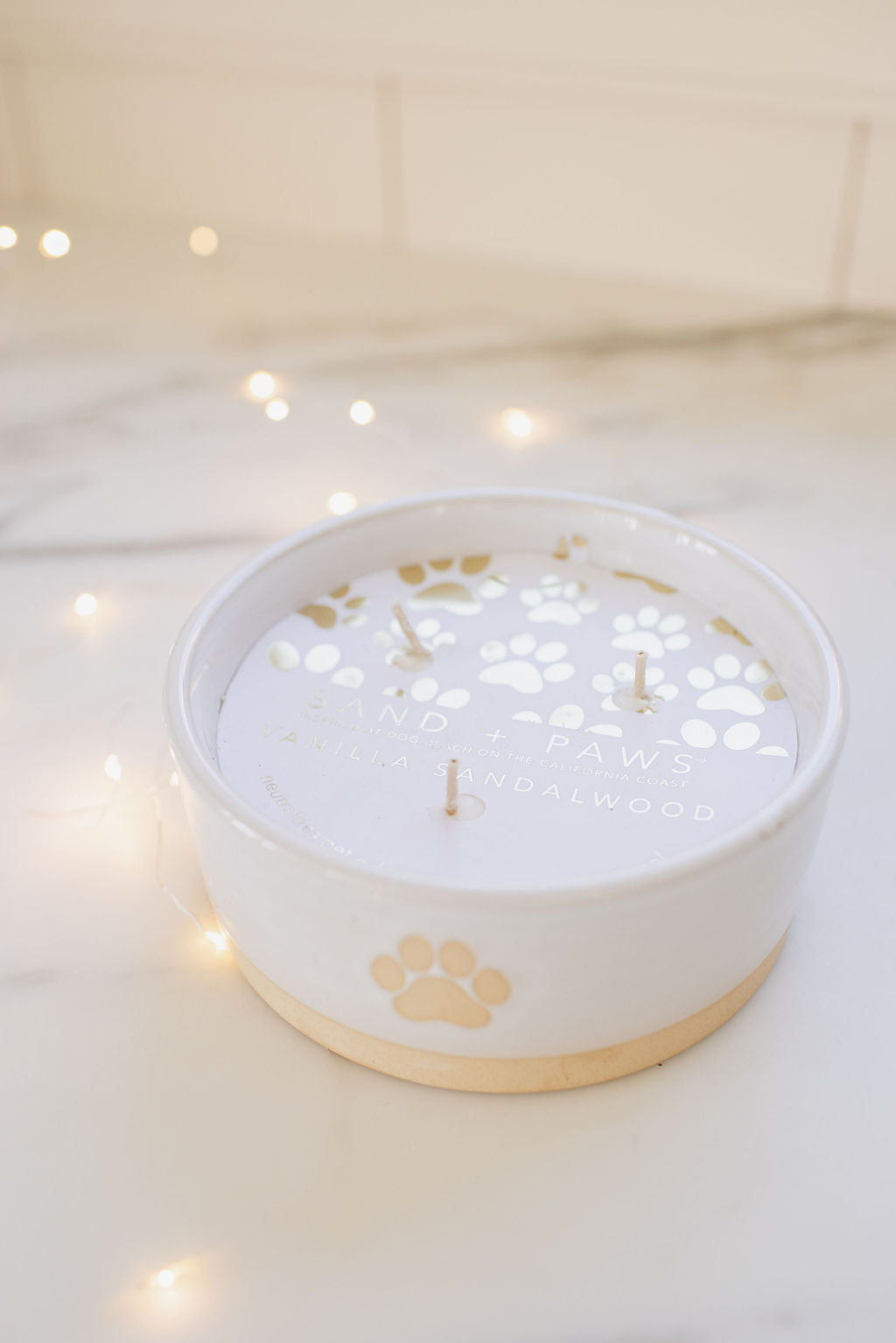 Sand + Paws Vanilla Sandalwood 12 oz scented candle