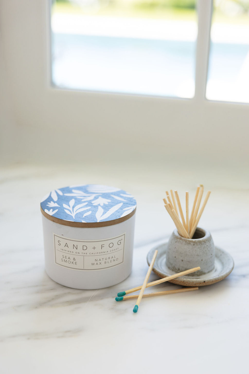 Sea & Smoke 12 oz scented candle