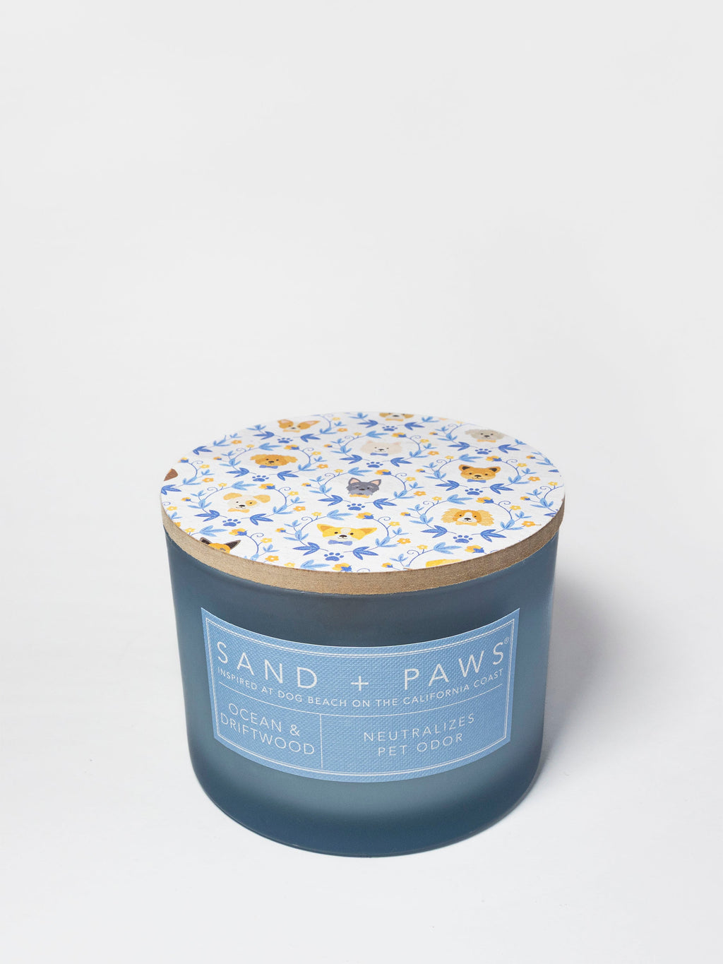 Sand + Paws Ocean & Driftwood 12 oz scented candle